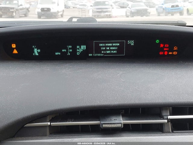 Toyota Prius Two 2015 JTDKN3DU8F0453011 Image 7