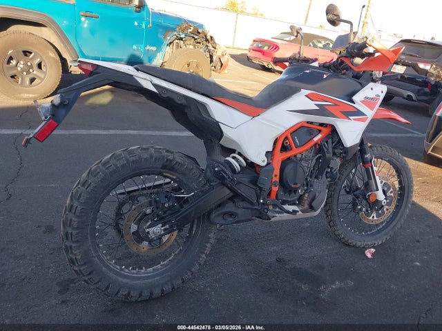 KTM 390 Adventure 2025 MD2JGJ407SN222244 Image 4