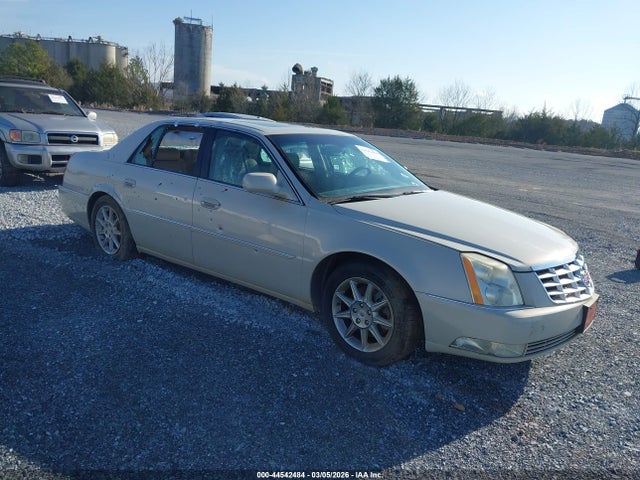 2011 CADILLAC DTS 1G6KD5E61BU115843
