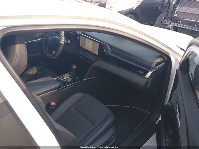 2025 TOYOTA CAMRY 4T1DAACK9SU033765 Photo 4