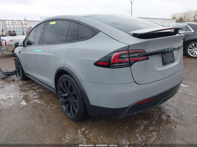 Продажа на аукционе авто 2022 Tesla Model X Dual Motor All-wheel Drive, vin: 7SAXCAE56NF364760, номер лота: 44542523