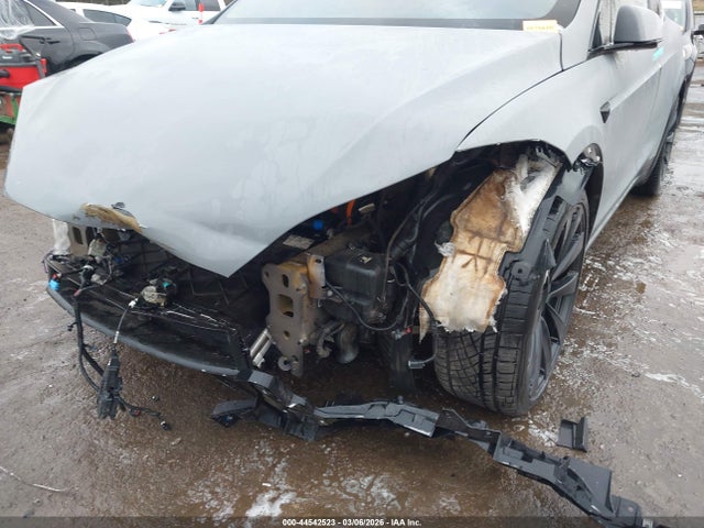 Продажа на аукционе авто 2022 Tesla Model X Dual Motor All-wheel Drive, vin: 7SAXCAE56NF364760, номер лота: 44542523