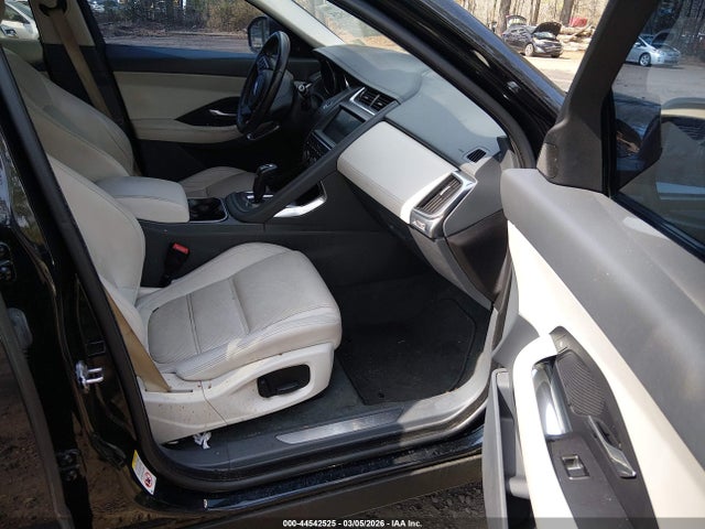 2020 JAGUAR E-PACE SADFK2FX8L1Z86384 Photo 4
