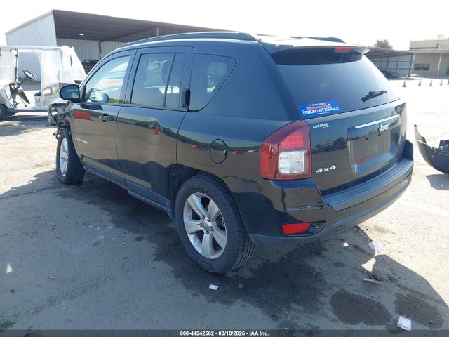 2016 JEEP COMPASS 1C4NJDBB2GD566690 Photo 2
