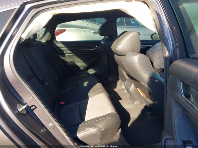 1HGCV1F34KA036083 Honda Accord Sport