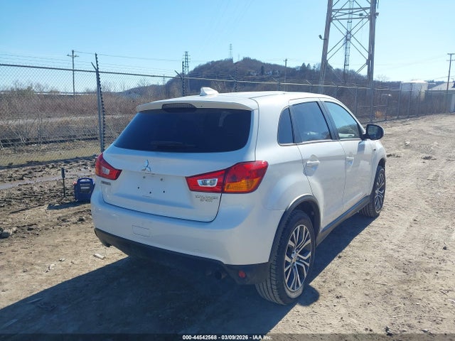 2017 MITSUBISHI OUTLANDER SPORT JA4AP3AU5HZ059355 Photo 3