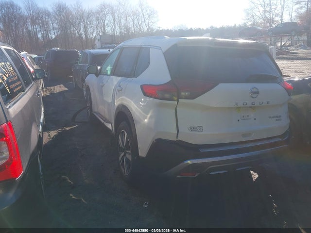 44542580 :رقم المزاد ، JN8AT3DD5MW301381 vin ، 2021 Nissan Rogue Platinum Intelligent Awd مزاد بيع