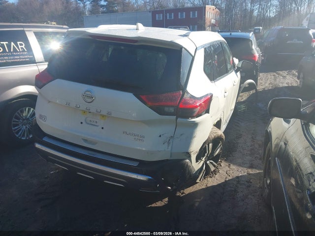 44542580 :رقم المزاد ، JN8AT3DD5MW301381 vin ، 2021 Nissan Rogue Platinum Intelligent Awd مزاد بيع