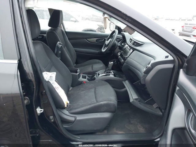 KNMAT2MV3LP527989 Nissan Rogue S Intelligent Awd