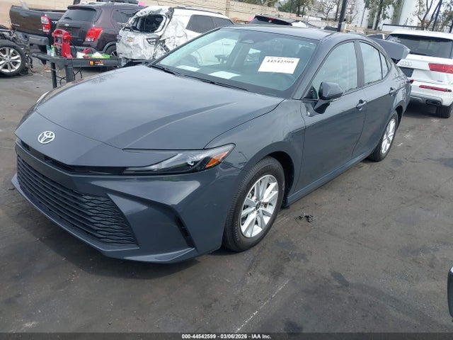 Toyota CAMRY LE 2025 4T1DAACK1SU097007 Image 2