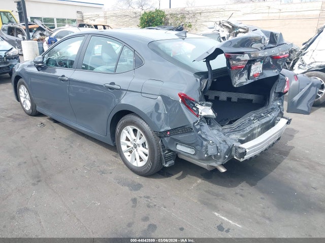 Toyota CAMRY LE 2025 4T1DAACK1SU097007 Image 3