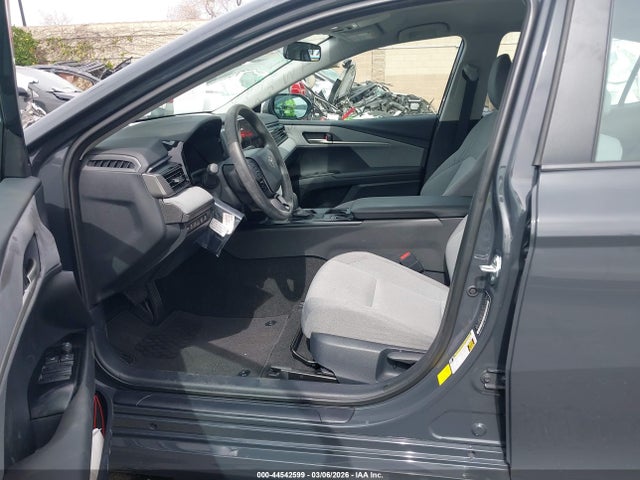 Toyota CAMRY LE 2025 4T1DAACK1SU097007 Image 5