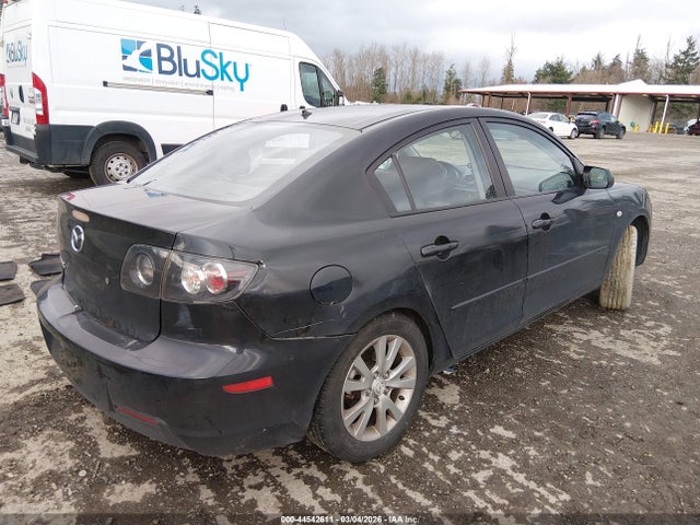 44542611 :رقم المزاد ، JM1BK32FX81811283 vin ، 2008 Mazda Mazda3 I مزاد بيع