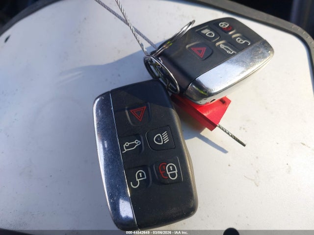 2017 LAND ROVER DISCOVERY SALRRBBV0HA046055 Photo 10