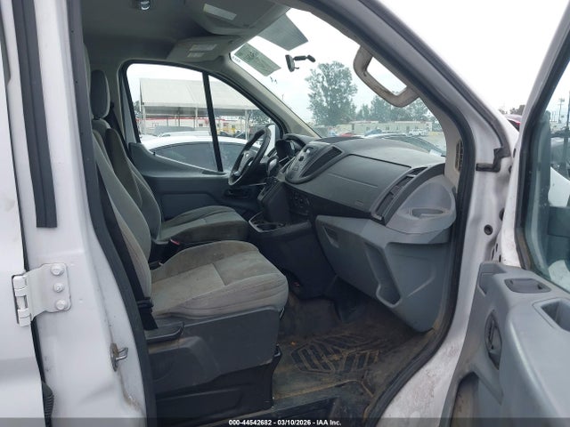 1FTNR1ZM1FKB03562 Ford Transit-250