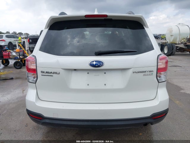 Subaru Forester 2.5i Premium 2017 JF2SJAGC0HH446806 Image 16