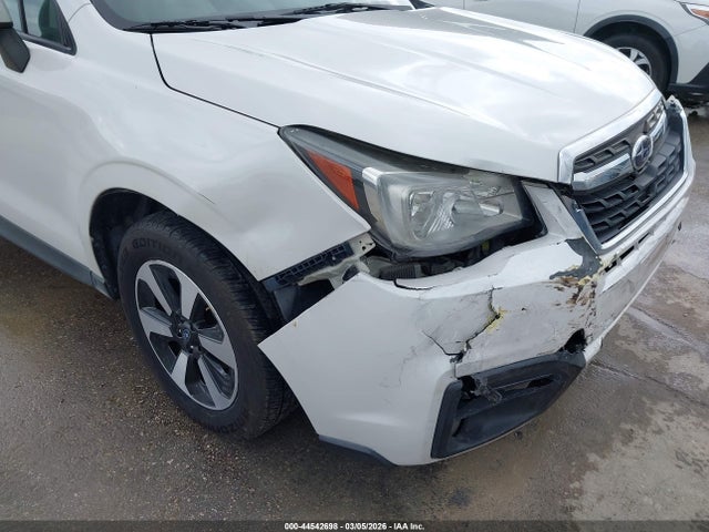 Subaru Forester 2.5i Premium 2017 JF2SJAGC0HH446806 Image 17