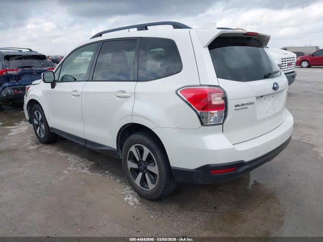 Subaru Forester 2.5i Premium 2017 JF2SJAGC0HH446806 Image 3