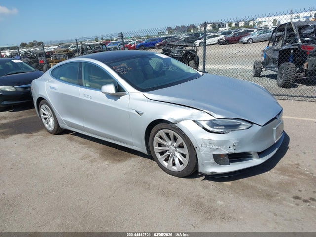 2017 TESLA MODEL S 5YJSA1E23HF190895