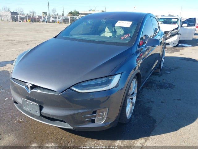 44542749 :رقم المزاد ، 5YJXCAE41GF000964 vin ، 2016 Tesla Model X 60d/p100d/p90d مزاد بيع