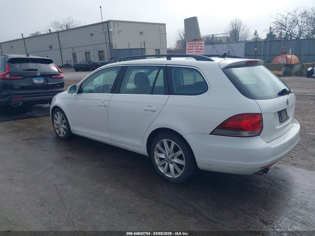 44542754 :رقم المزاد ، 3VWPL7AJ2AM634718 vin ، 2010 Volkswagen Jetta Tdi مزاد بيع