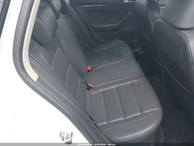 44542754 :رقم المزاد ، 3VWPL7AJ2AM634718 vin ، 2010 Volkswagen Jetta Tdi مزاد بيع