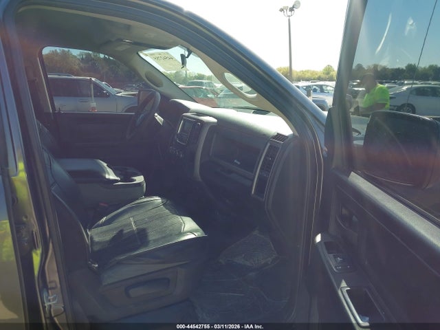 2017 Ram 1500 Tradesman  4x2 6'4 Box მანქანა იყიდება აუქციონზე, vin: 1C6RR6FG1HS524379, აუქციონის ნომერი: 44542755