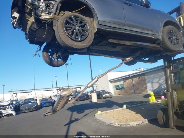 5N1AT2MV0JC814139 Nissan ROGUE SV