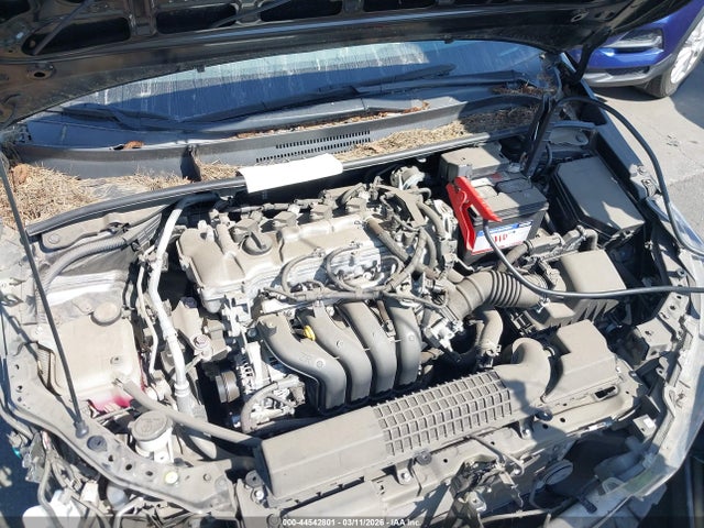 5YFEPRAE6LP126891 Toyota COROLLA LE