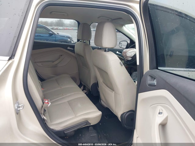 1FMCU0GD4HUC09901 Ford ESCAPE SE