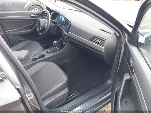 3VWCB7BU7LM050604 Volkswagen Jetta 1.4t R-line/1.4t S/1.4t Se
