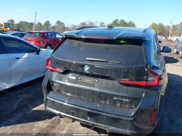 WBX73EF09S5162390 BMW X1 Xdrive28i