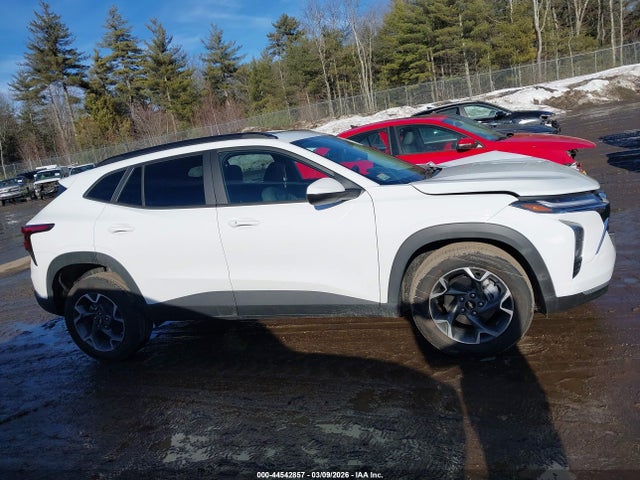 KL77LHEP8TC072591 Chevrolet Trax Fwd Lt
