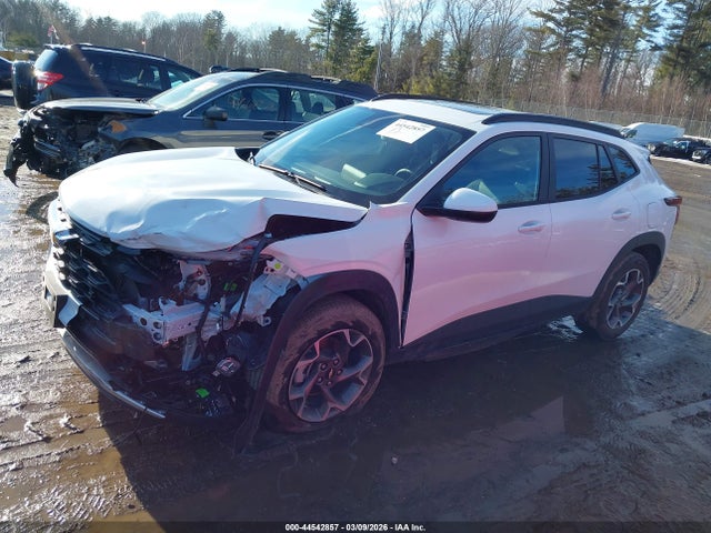 KL77LHEP8TC072591 Chevrolet Trax Fwd Lt