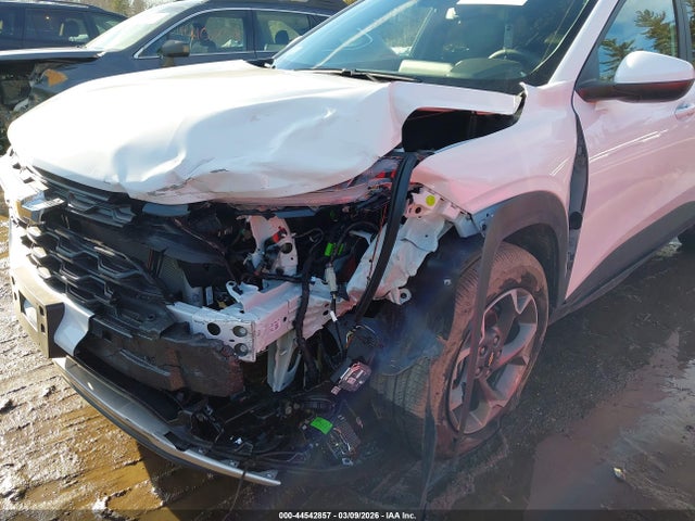 KL77LHEP8TC072591 Chevrolet Trax Fwd Lt