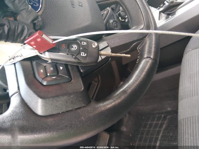 44542874 :رقم المزاد ، 1FTEW1EF1HFA77802 vin ، 2017 Ford F-150 Xlt مزاد بيع