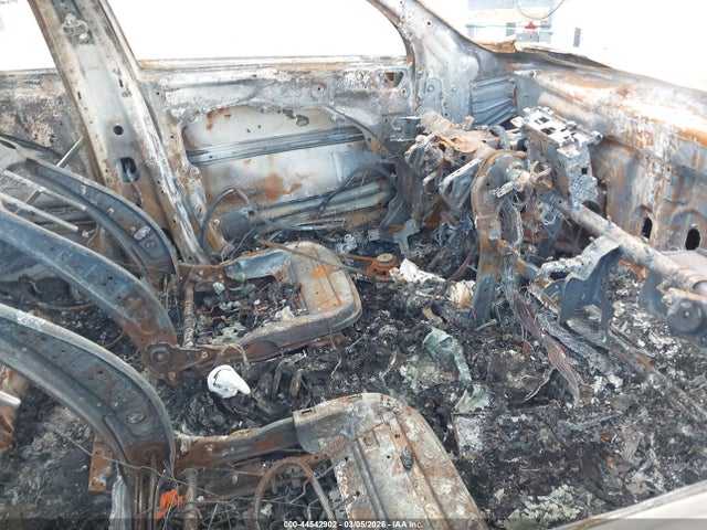 2022 KIA SORENTO HYBRID KNDRG4LGXN5113516 Photo 4