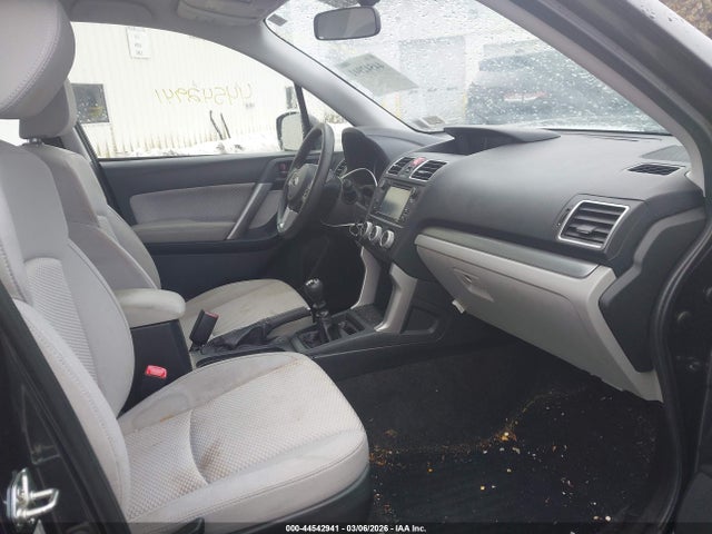 44542941 :رقم المزاد ، JF2SJAAC6HG574448 vin ، 2017 Subaru Forester 2.5i مزاد بيع