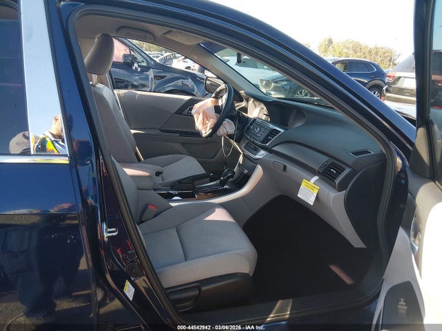 Honda ACCORD LX 2015 1HGCR2F33FA154240 Image 5