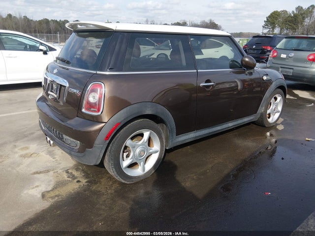 44542995 :رقم المزاد ، WMWMF7C53ATW88489 vin ، 2010 Mini Cooper S مزاد بيع