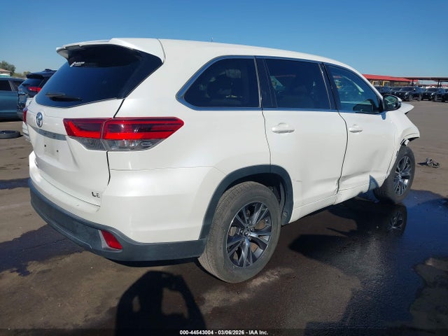 5TDZARFH1HS025021 Toyota Highlander Le