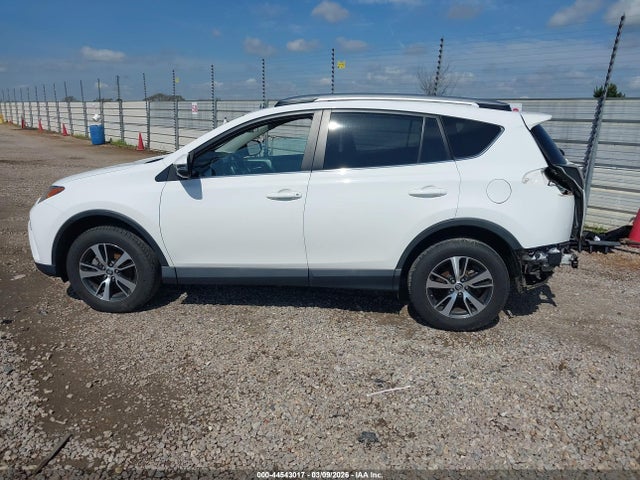 Продаж на аукціоні авто 2017 Toyota Rav4 Xle, vin: 2T3WFREV5HW383393, номер лоту: 44543017