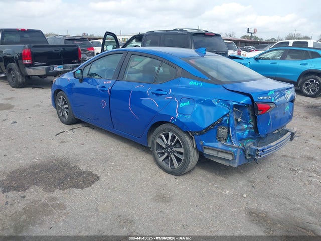 2021 Nissan Versa Sv Xtronic Cvt მანქანა იყიდება აუქციონზე, vin: 3N1CN8EV8ML827967, აუქციონის ნომერი: 44543025