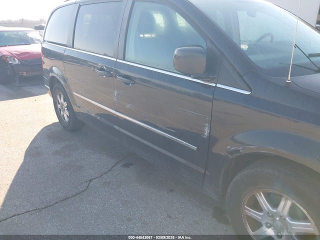 44543067 :رقم المزاد ، 2A8HR54199R609866 vin ، 2009 Chrysler Town & Country Touring مزاد بيع