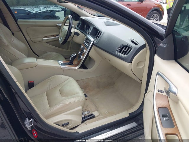 2016 VOLVO S60 INSCRIPTION LYV402FM2GB094175 Photo 4