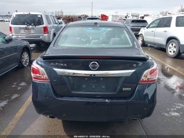 Nissan Altima 2.5 S 2015 1N4AL3AP1FC462461 Image 16