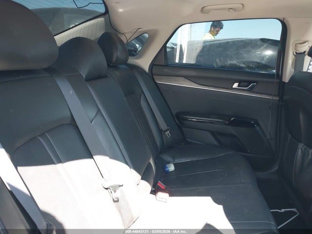 5XXG34J28MG069102 KIA K5 EX
