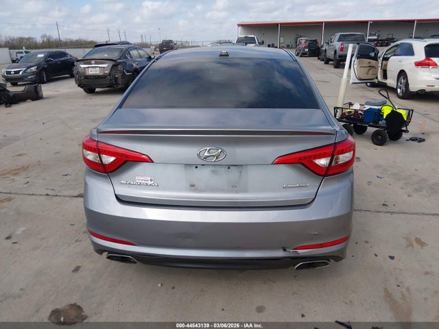 Hyundai Sonata Limited 2015 5NPE34AF1FH243173 Image 16