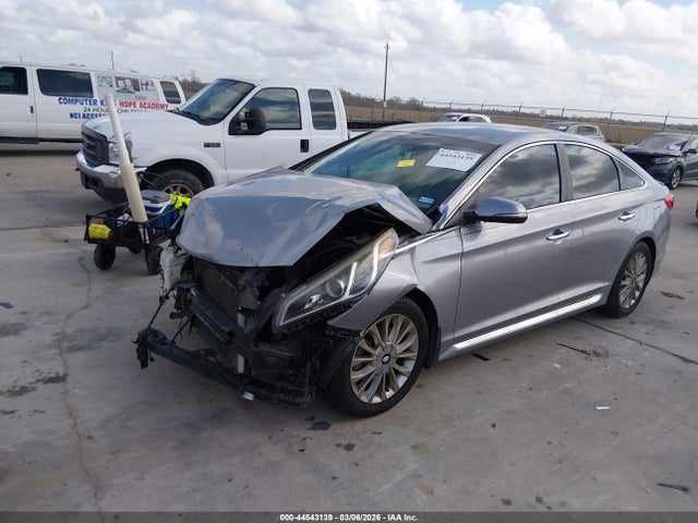 Hyundai Sonata Limited 2015 5NPE34AF1FH243173 Image 2