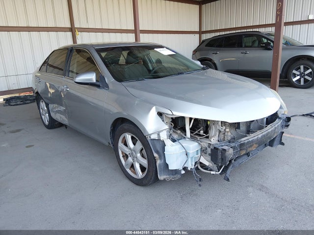 2016 4T1BF1FK5GU266425 main image